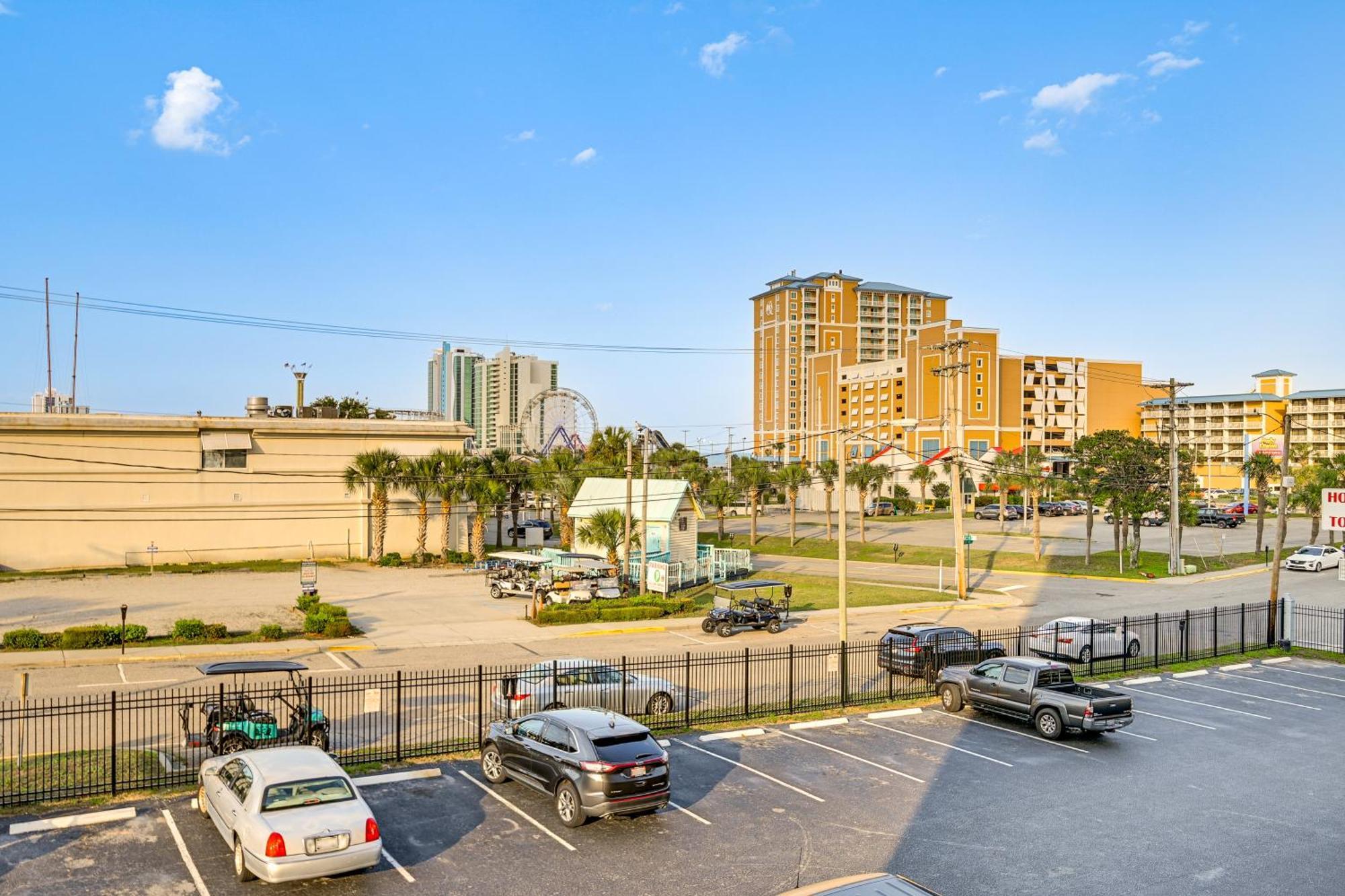 Updated Resort Condo, Walk To Myrtle Beach! Buitenkant foto