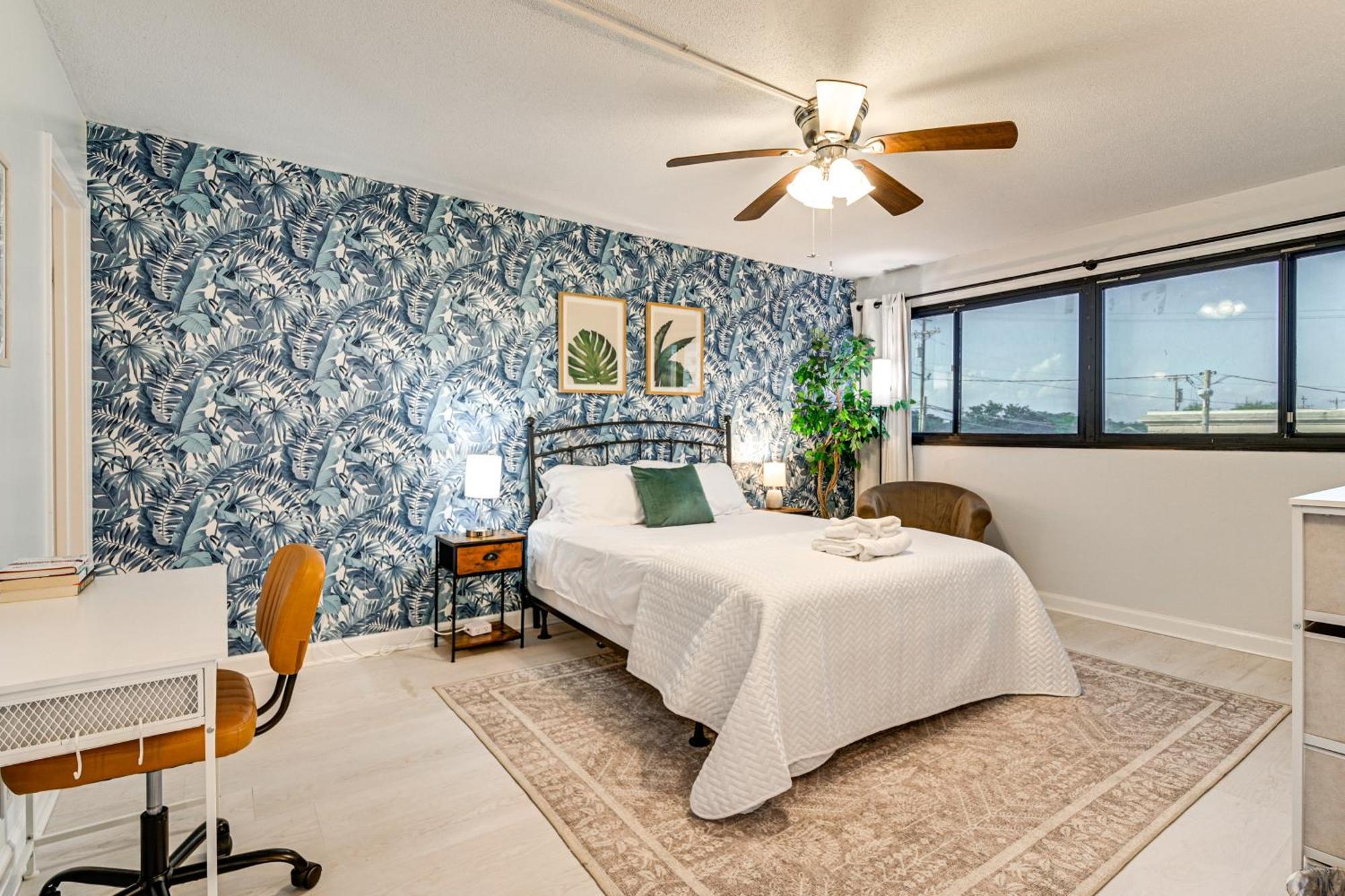 Updated Resort Condo, Walk To Myrtle Beach! Buitenkant foto